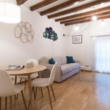 Italianway - Tadino 13 Lägenhet Milano Exteriör bild